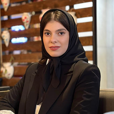 حانیه احمدیان مقدم