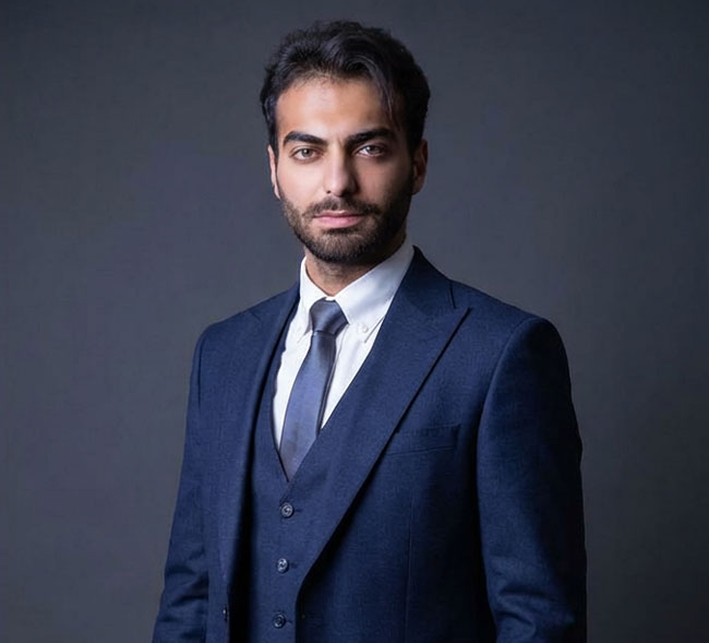 Stay in touch with Pouria Ebrahimian